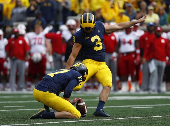Will Hart (17) and Quinn Nordin (3)