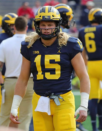 Chase Winovich (15)