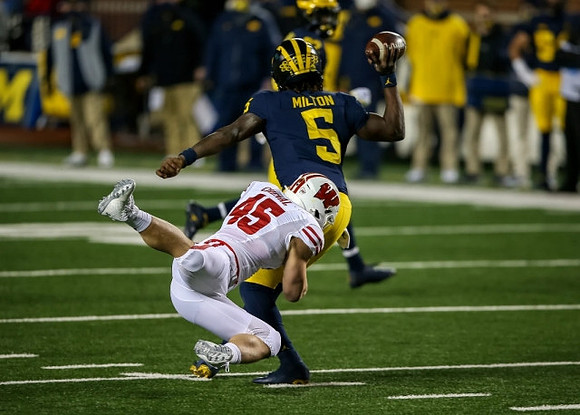 Joe Milton (5)