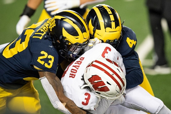 Michael Barrett (23) and Vincent Gray (4)