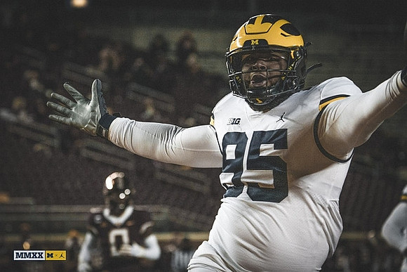 Donovan Jeter (95)