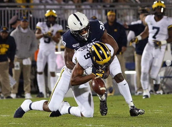 Donovan Peoples-Jones (9) and Tarik Black (7)