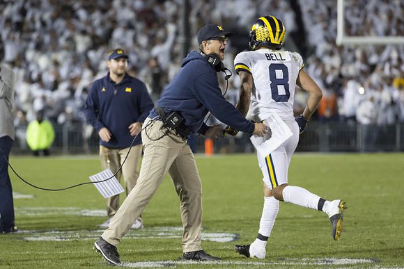 Jim Harbaugh and Ronnie Bell (8)
