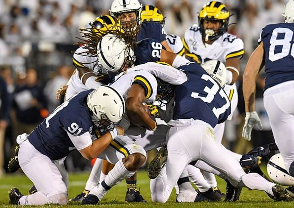 Giles Jackson (15), Gemon Green (22), and Michael Barrett (23)