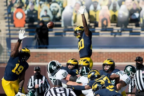 Kwity Paye (19), Brad Hawkins (20), Carlo Kemp (2), and Michael Barrett (23)