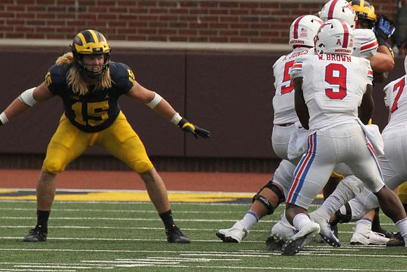 Chase Winovich (15)