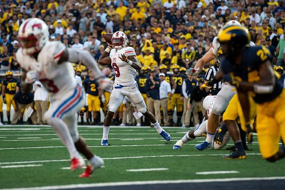 Lavert Hill (24)