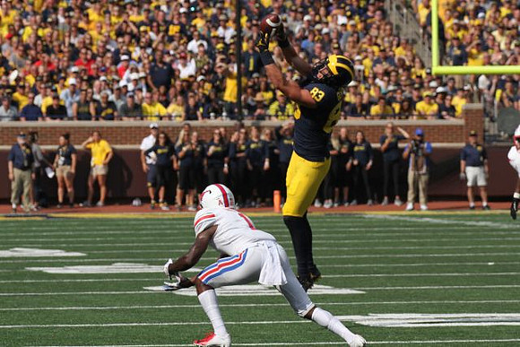 Zach Gentry (83)