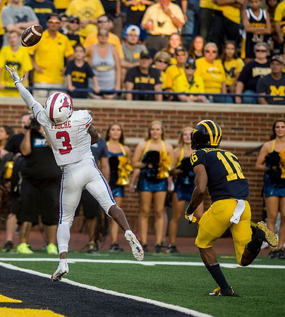 Jaylen Kelly-Powell (16)