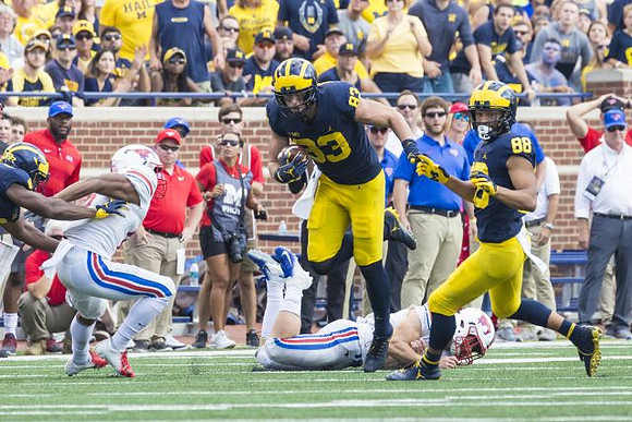 Zach Gentry (83) and Grant Perry (88)