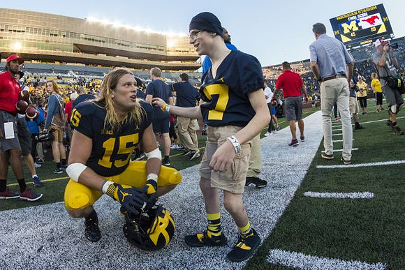 Chase Winovich (15)