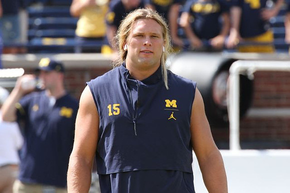 Chase Winovich (15)