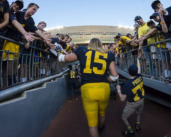 Chase Winovich (15)