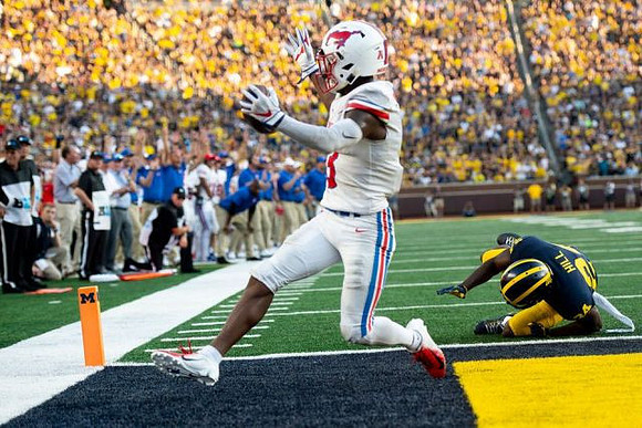 Lavert Hill (24)