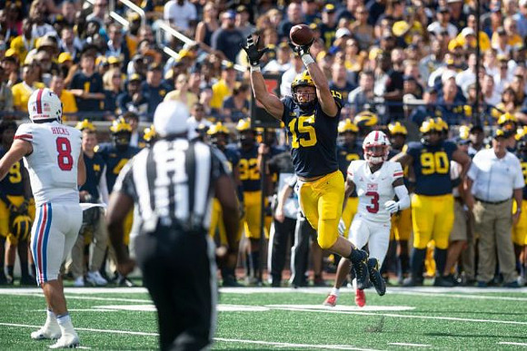 Chase Winovich (15)