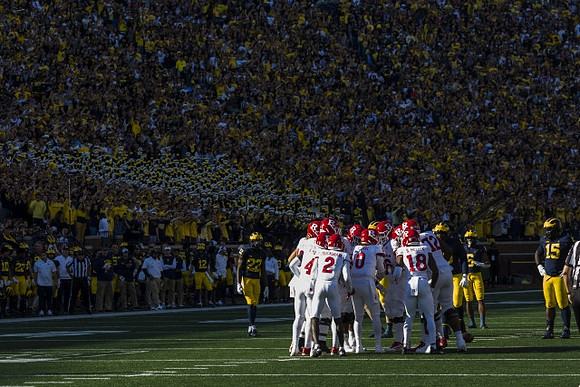 Gemon Green (22), R.J. Moten (6), and Christopher Hinton (15)