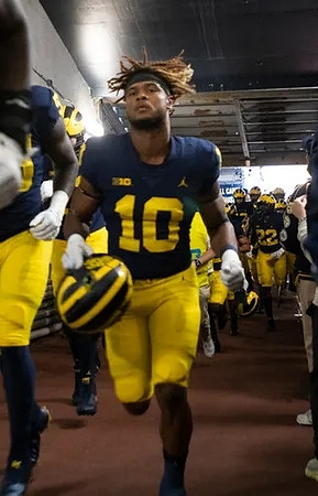 Anthony Solomon (10)