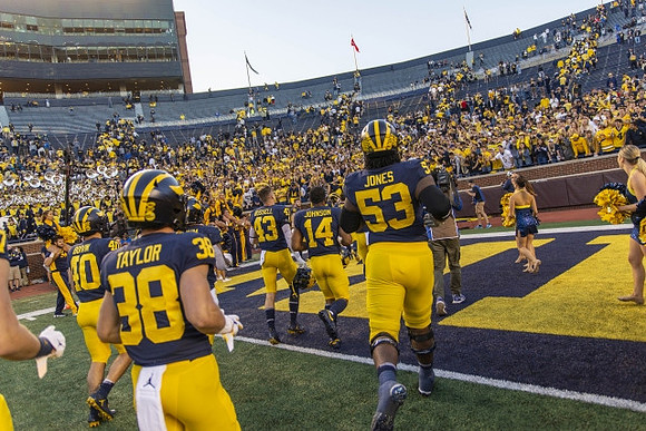 Christian Boivin (40), Joe Taylor (38), Andrew Russell (43), Quinten Johnson (14), and Trente Jones (53)