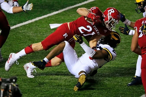 Brad Hawkins (20)