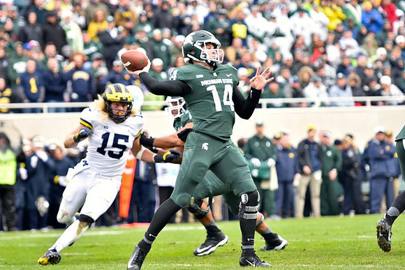 Chase Winovich (15)