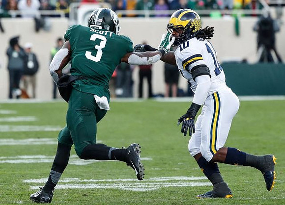 Devin Bush (10)
