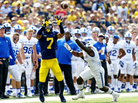 Tarik Black (7)