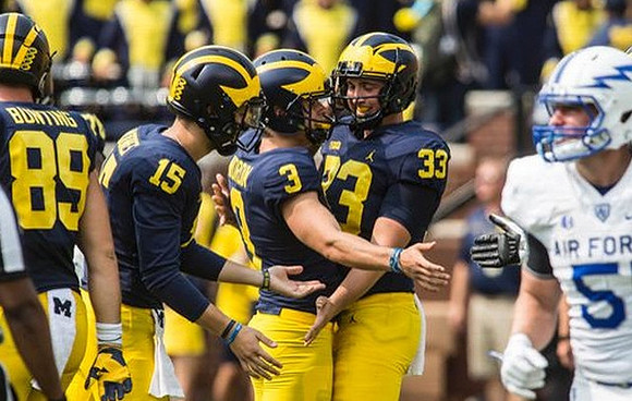 Ian Bunting (89), Garrett Moores (15), Quinn Nordin (3), and Camaron Cheeseman (33)