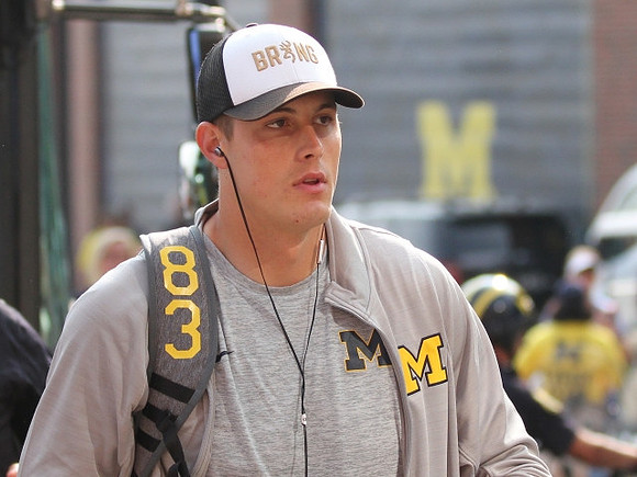 Zach Gentry (83)