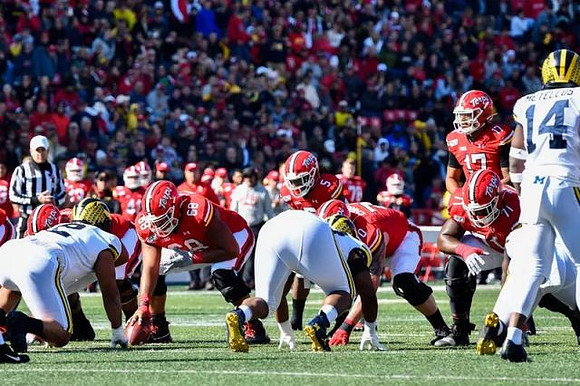 Carlo Kemp (2) and Josh Metellus (14)