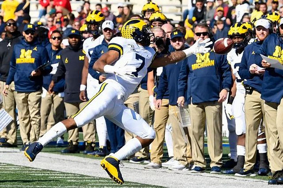 Khaleke Hudson (7)