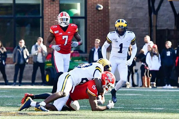 Brad Hawkins (20) and Ambry Thomas (1)