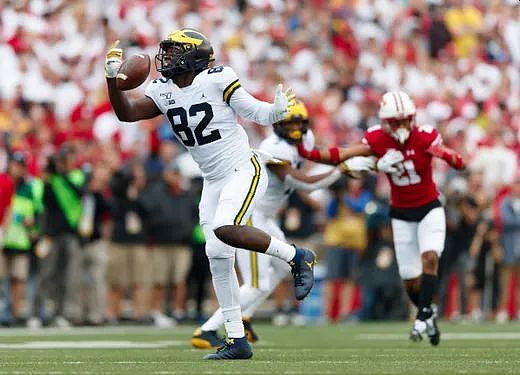 Nick Eubanks (82)