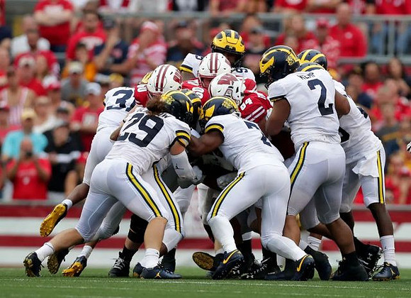 Vincent Gray (31), Jordan Glasgow (29), Khaleke Hudson (7), and Carlo Kemp (2)