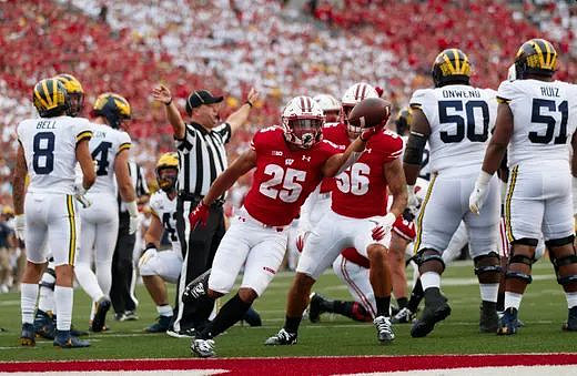 Ronnie Bell (8), Sean McKeon (84), Ben Mason (42), Michael Onwenu (50), and Cesar Ruiz (51)