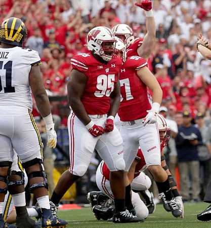 Cesar Ruiz (51)