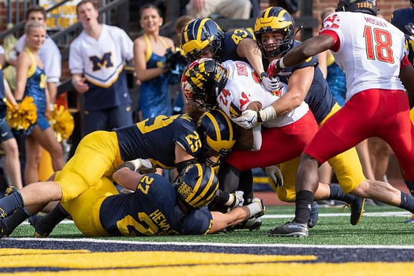 Joe Hewlett (27), Jordan Glasgow (29), Ben Mason (42), and Jared Wangler (5)