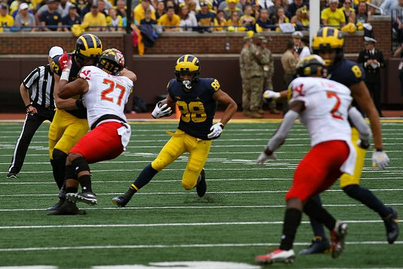 Grant Perry (88) and Ronnie Bell (8)