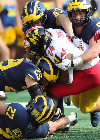 Joe Hewlett (27), Jordan Glasgow (29), Jake McCurry (43), and Jared Wangler (5)