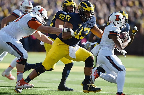 Ben Gedeon (42) and Chris Wormley (43)