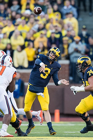 Wilton Speight (3) and Ben Bredeson (74)