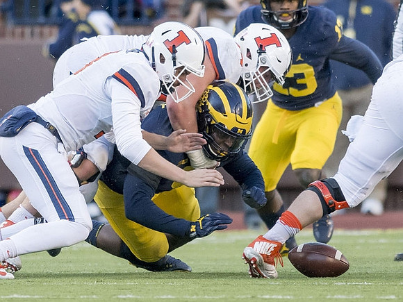 Mike McCray (9) and Eddie McDoom (13)