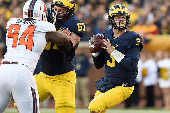 Kyle Kalis (67) and Wilton Speight (3)