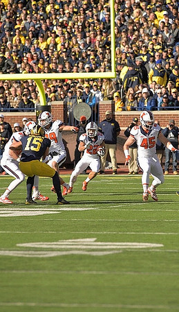 Chase Winovich (15)