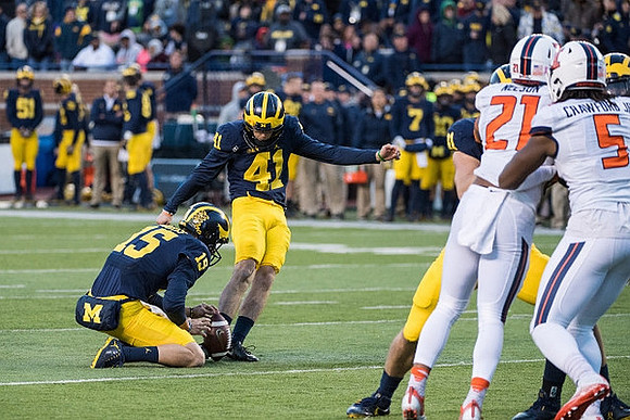 Garrett Moores (15) and Ryan Tice (41)