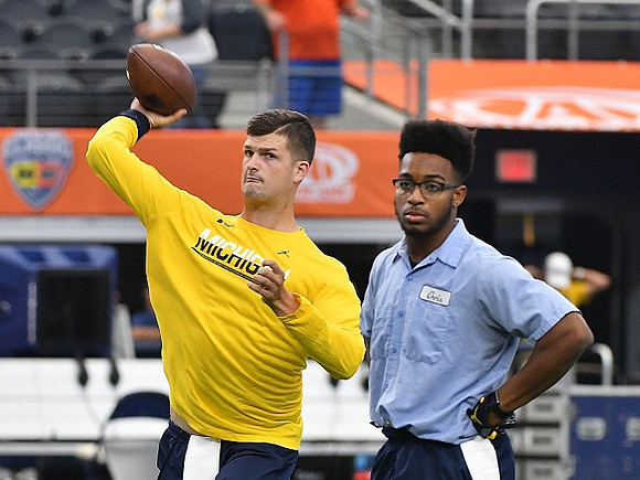 Wilton Speight (3) and Chris Evans (12)