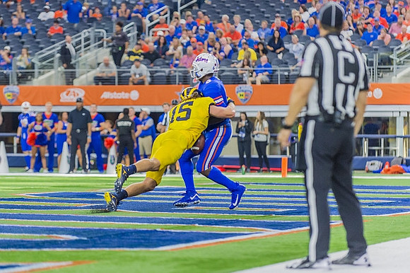 Chase Winovich (15)