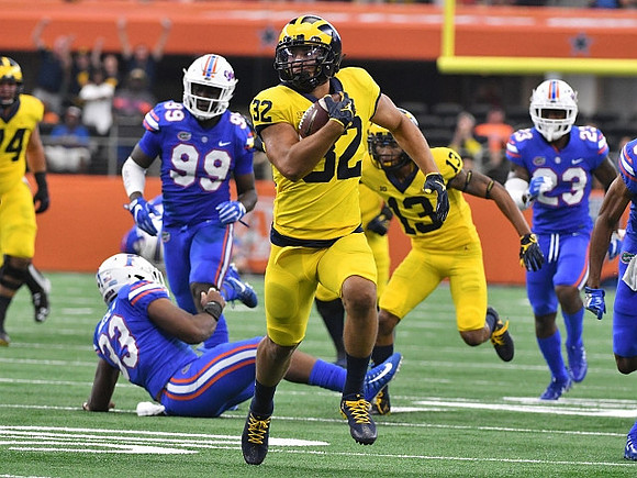 Ty Isaac (32) and Eddie McDoom (13)