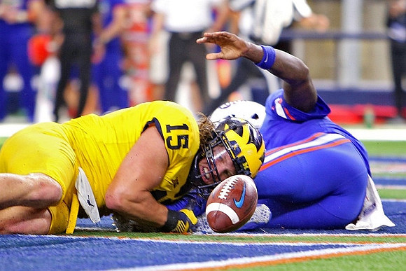 Chase Winovich (15)