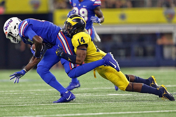 Josh Metellus (14)