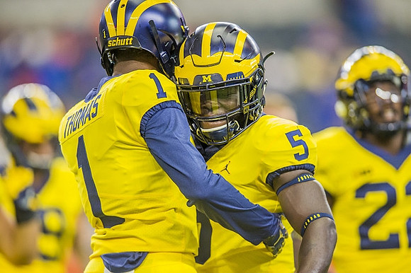 Ambry Thomas (1) and Aubrey Solomon (5)